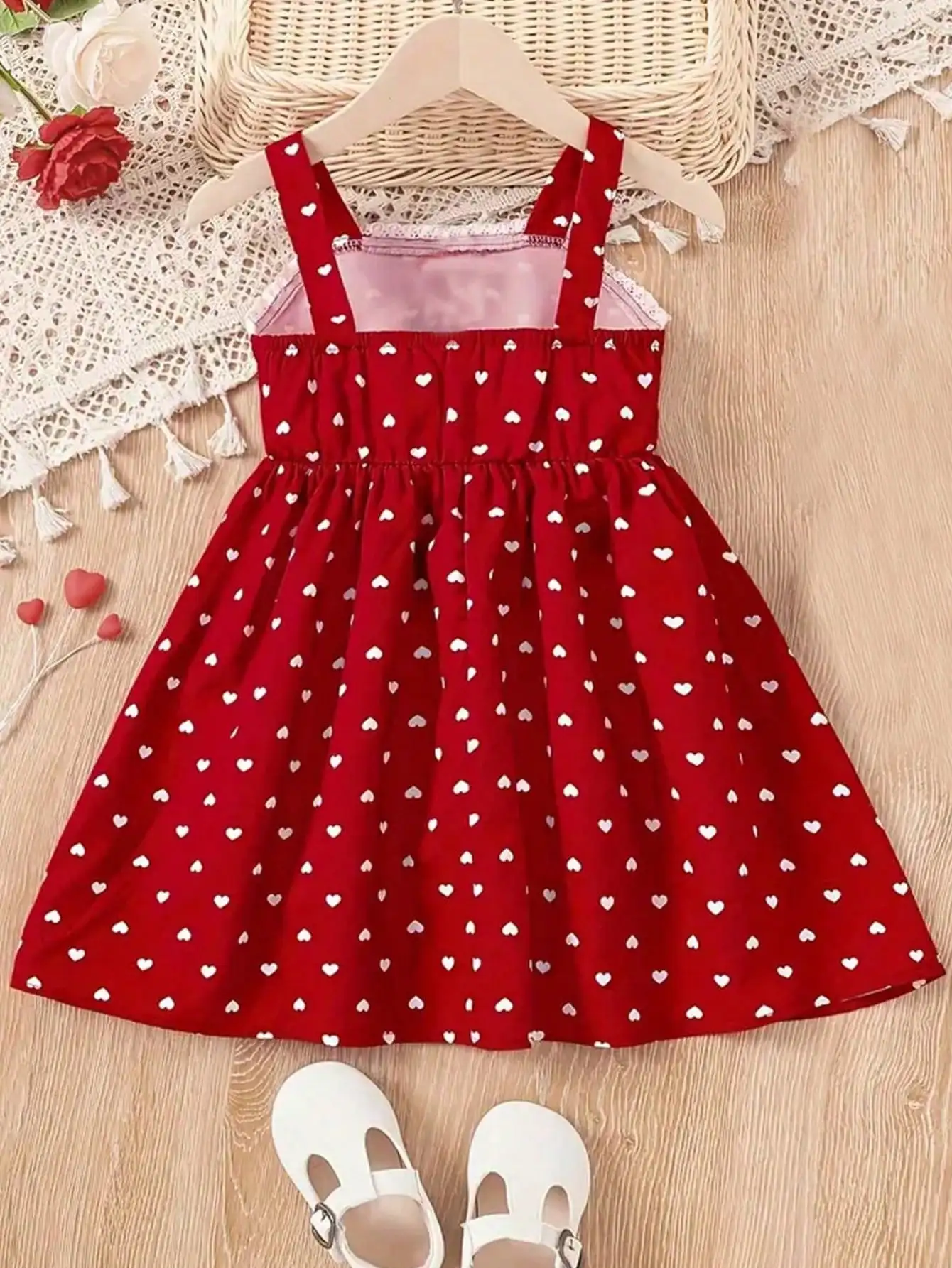 2026 Girls' Summer Fashion Dress, Casual Love Pattern, Breathable Sleeveless Square Neck (No Accessories)