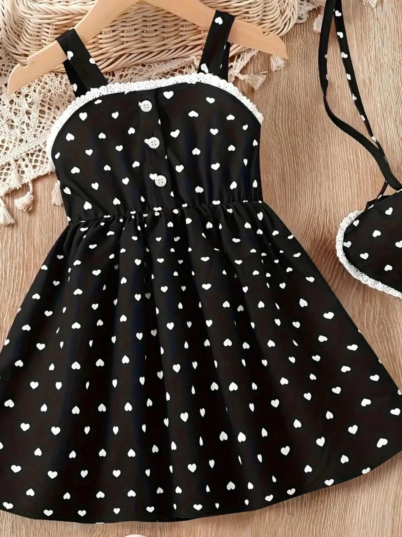 2026 Girls' Summer Fashion Dress, Casual Love Pattern, Breathable Sleeveless Square Neck (No Accessories)