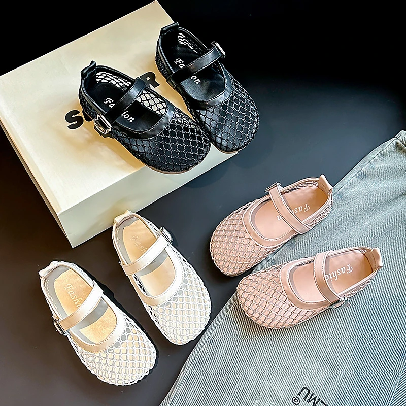 Children's Perforated Mesh Slip-on Shoes New Beige Breathable Boys' Girls' Leather Shoes Pink Soft Anti-slip Kids Baby Sandals