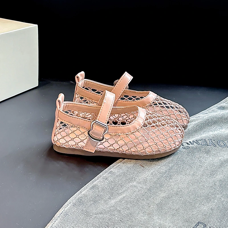 Children's Perforated Mesh Slip-on Shoes New Beige Breathable Boys' Girls' Leather Shoes Pink Soft Anti-slip Kids Baby Sandals