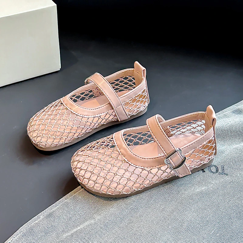Children's Perforated Mesh Slip-on Shoes New Beige Breathable Boys' Girls' Leather Shoes Pink Soft Anti-slip Kids Baby Sandals