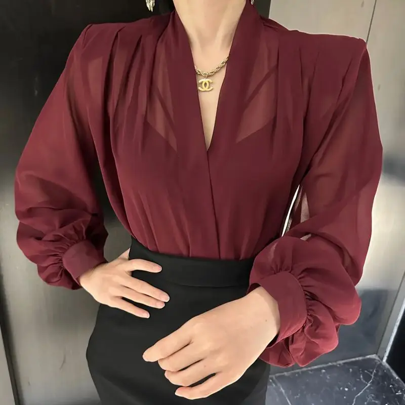 2026 Spring and Summer Fashion High End New Women's Sexy Shirt Design Sense High End Mesh Lantern Sleeve Chiffon Top