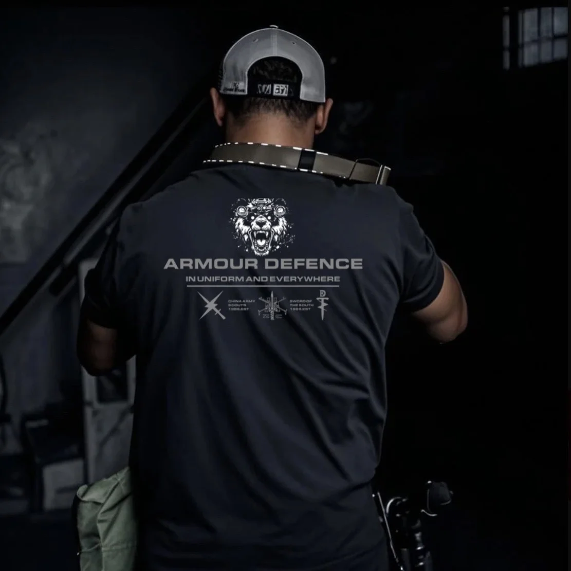 2026 Summer New Military-style Panda Series Printed T-shirt, Men's Retro Shoulder-length Round-neck Short-sleeved Top