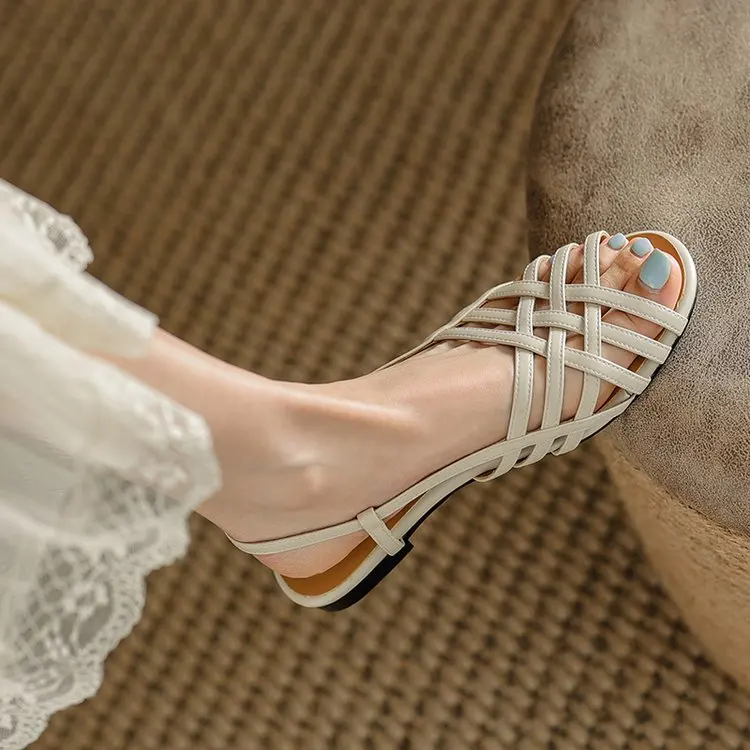 Women's Sandals Flats Casual Fashion Shoes Designer Dress Slippers New Comfort Walking Beach Flip Flops Elegant Female Slides