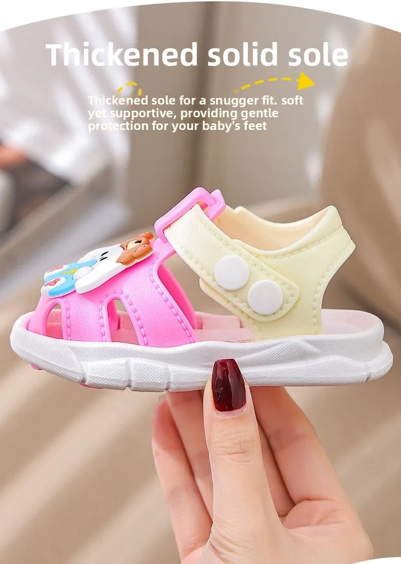 2026 Summer Baby Sandals Boys Girls Soft Sole Comfortable Beach Shoes Cute Cartoon Designs Breathable Toddler Sandals 1-4 Years