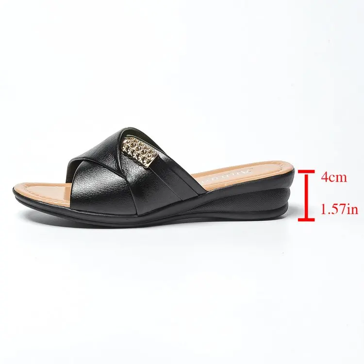 Summer Round Headed Sexy and Elegant Party Slippers Fashionable Hot Selling New Plus Size Women's Outdoor Beach Slippers