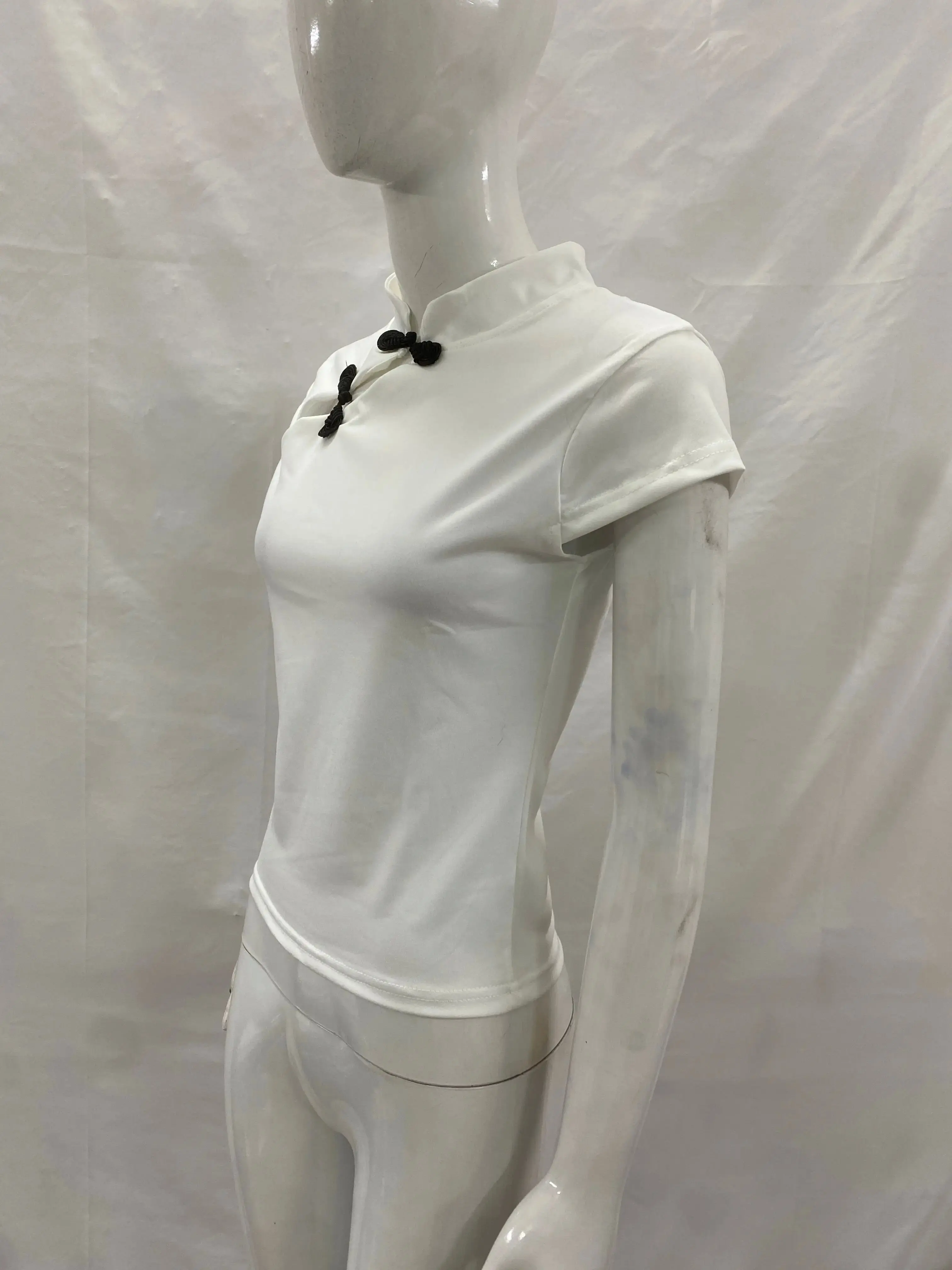 Casual Retro New Chinese Style Niche Design Buckle T-shirt Fashionable Spicy Girl Slim Cheongsam Collar Short Sleeved Women Tops