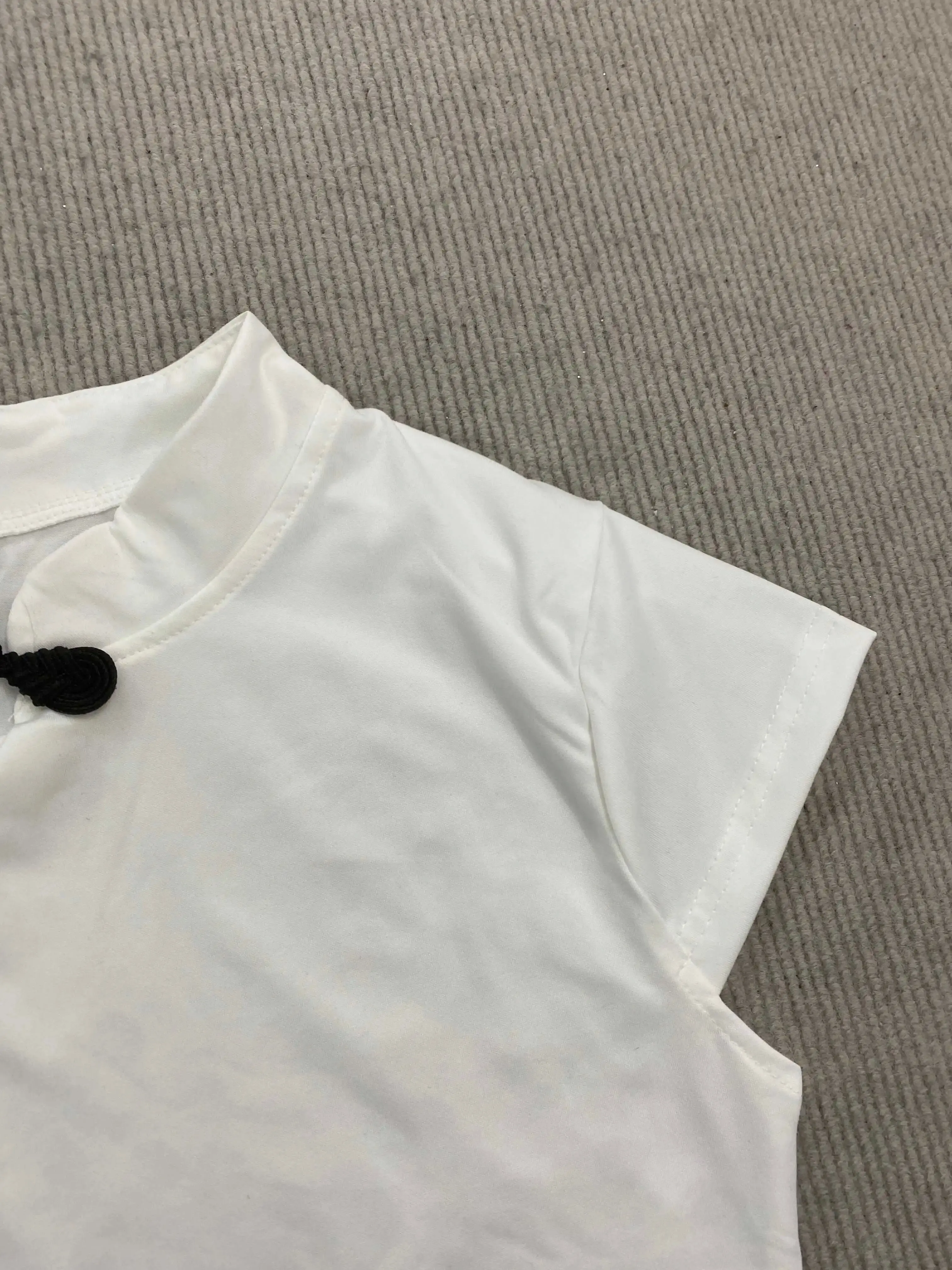Casual Retro New Chinese Style Niche Design Buckle T-shirt Fashionable Spicy Girl Slim Cheongsam Collar Short Sleeved Women Tops