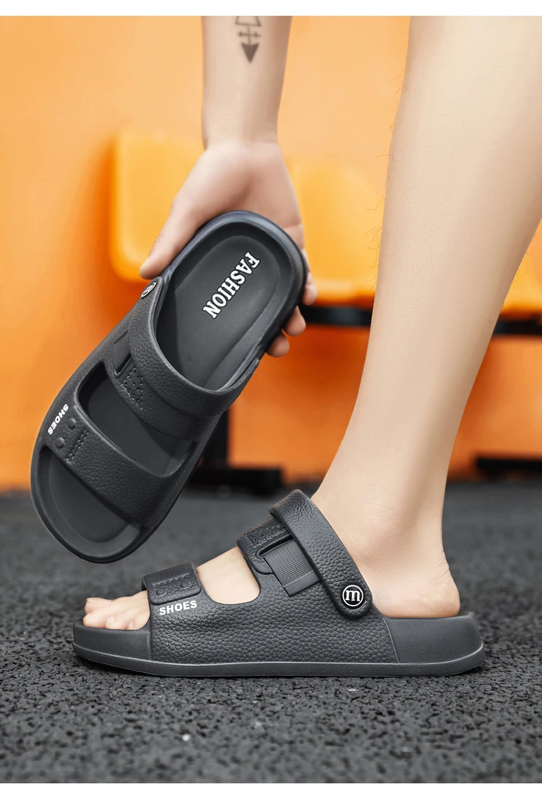 Men's Premium Summer Slippers Fashion Anti-slip Outdoor Beach Sandals 2026 New Soft Sole EVA Slides Thick Sole Casual slippers