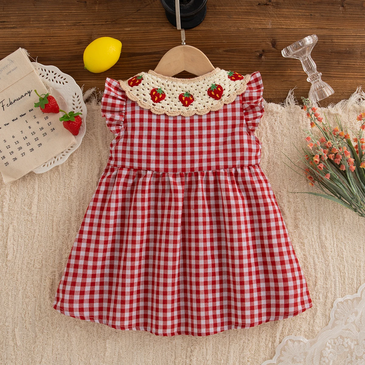 Baby Girl Dresses Summer Cotton Checkered Strawberry Pattern Girls Dresses Sweet Sleeveless Beach Baby Clothing