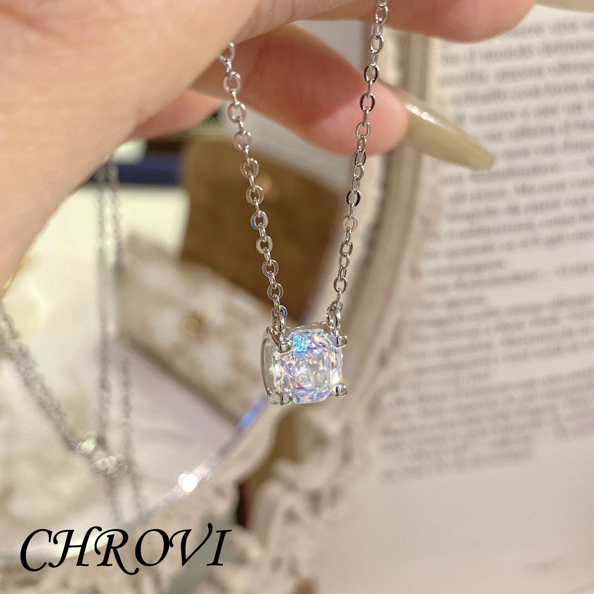 Luxury-Style 925 Sterling Silver Millennium Rose Necklace with Diamonds and Glittering Lockbone Chain for Women