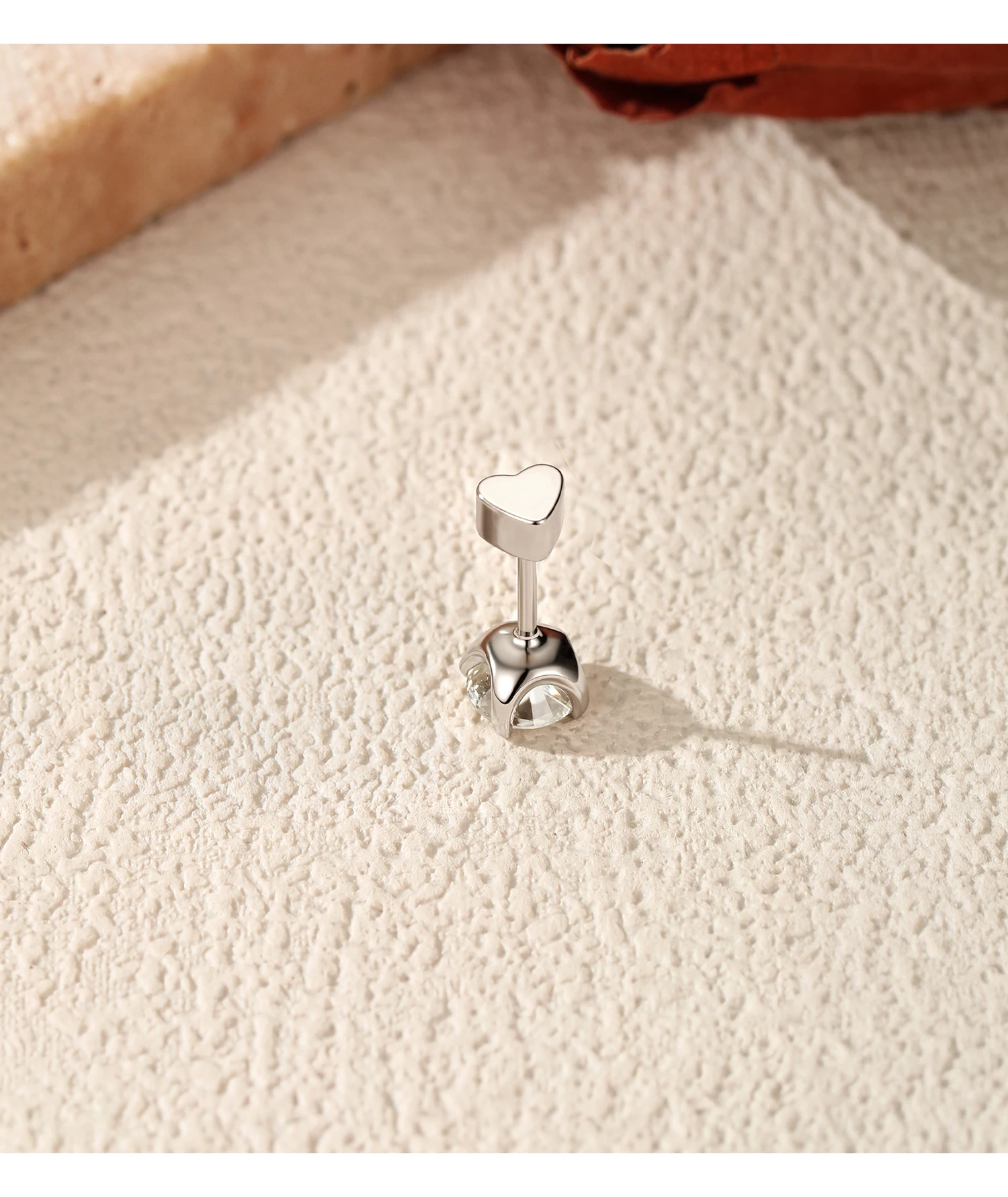 MODIAN 0.5CT D Color Cartilage Studs Moissanite 925 Sterling Sliver Neutral Simple Heart Screw Stud Earrings For Women Jewelry