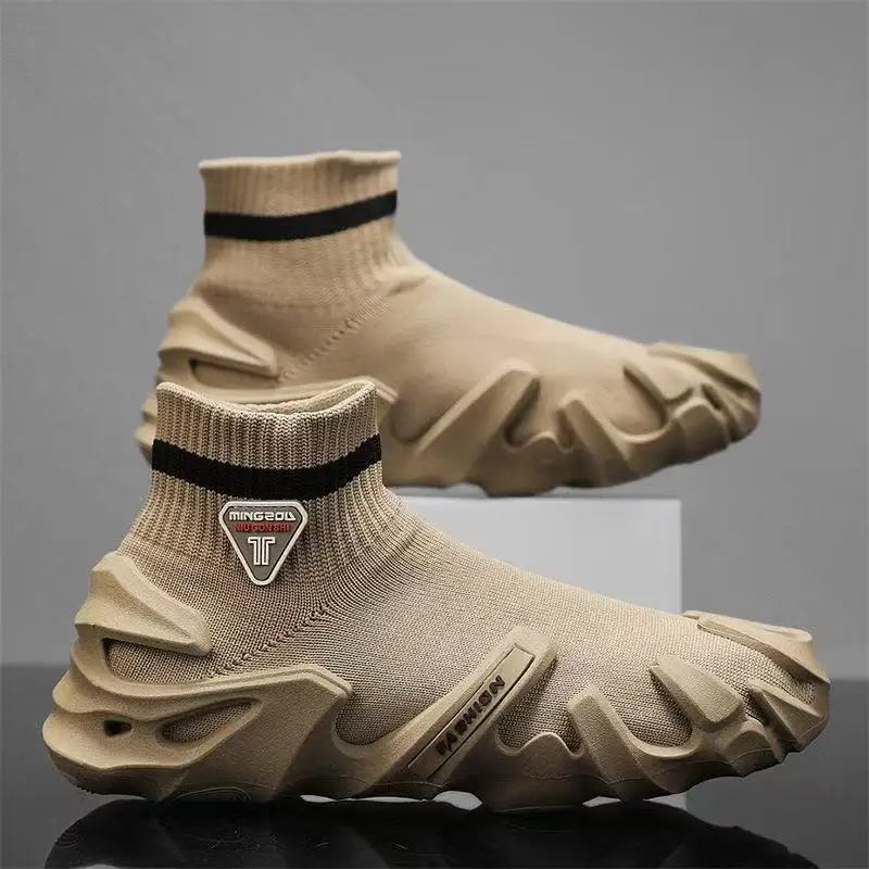 Men's breathable mesh soft soled comfortable sports shoes for summer, trendy and fashionable men's shoes