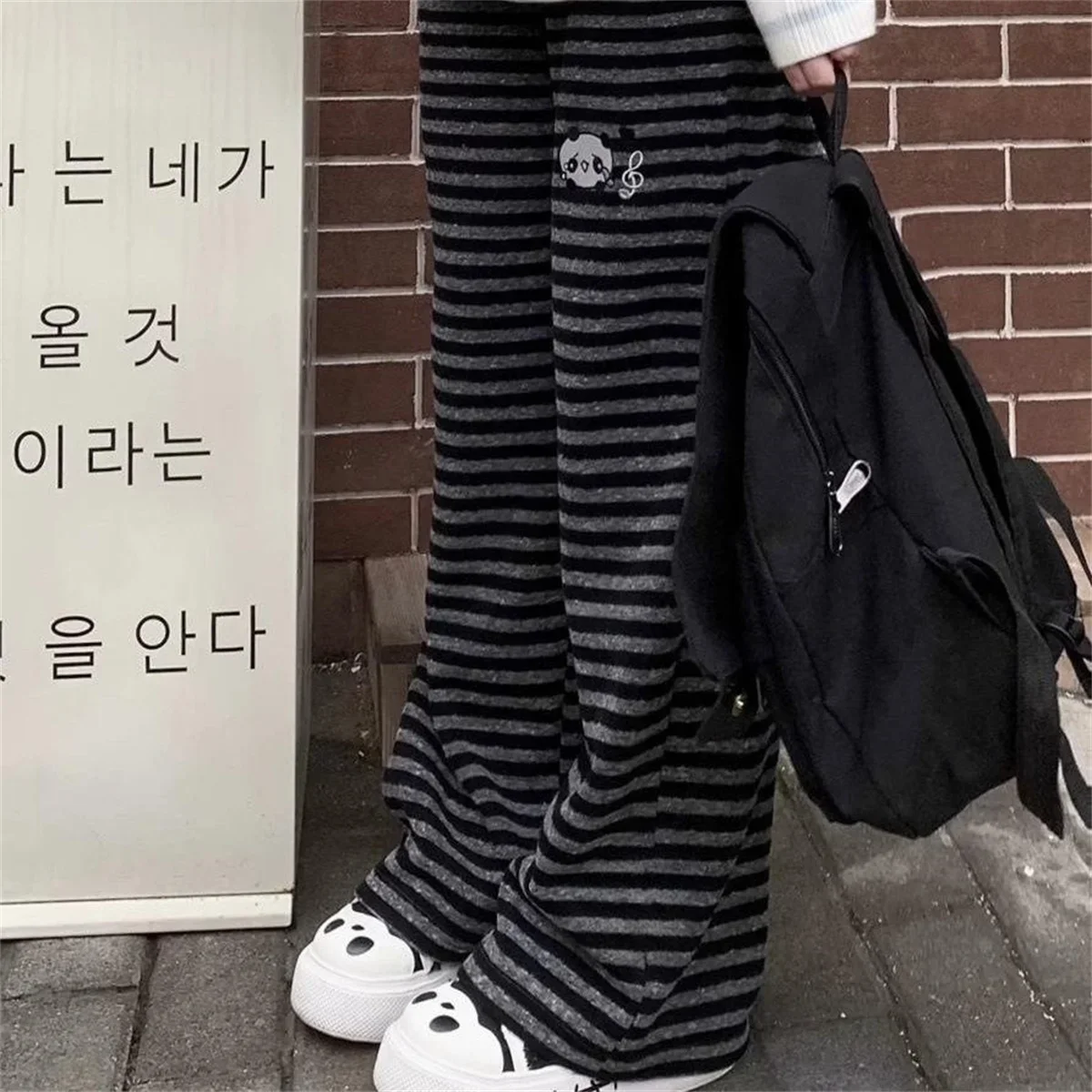Harajuku Cartoon Embroidery Pants Women Kawaii Striped Loose Korean Trouser Shorts Y2K Subculture Vintage Female Wide Leg Pants
