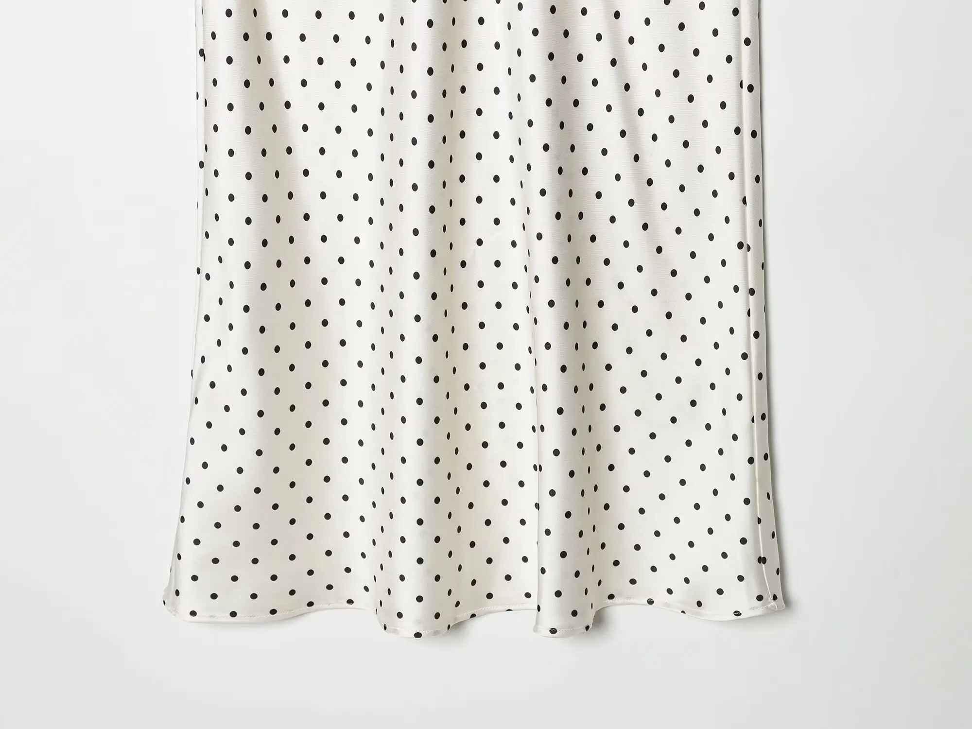 Women White Vintage Polka Dot Satin Skirts Spring Summer New High Waist Casual Mid Length Skirts Lady Elegant Party Skirts