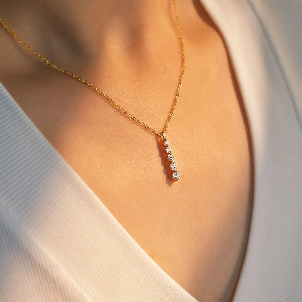 Lnkry 14k Gold Filled Chain Necklace Sparkling Five Stones Moissanite Pendant Necklace For Women Wedding Jewelry Gift