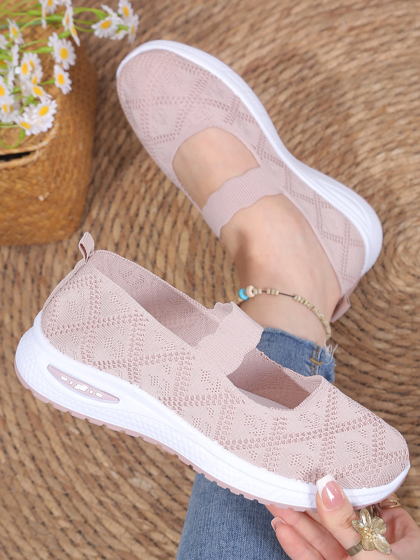 Women's Walking Shoes Breathable Mesh Cushioned Slip-On Sneakers Non-Slip Soft Sole Casual Loafers for Mom