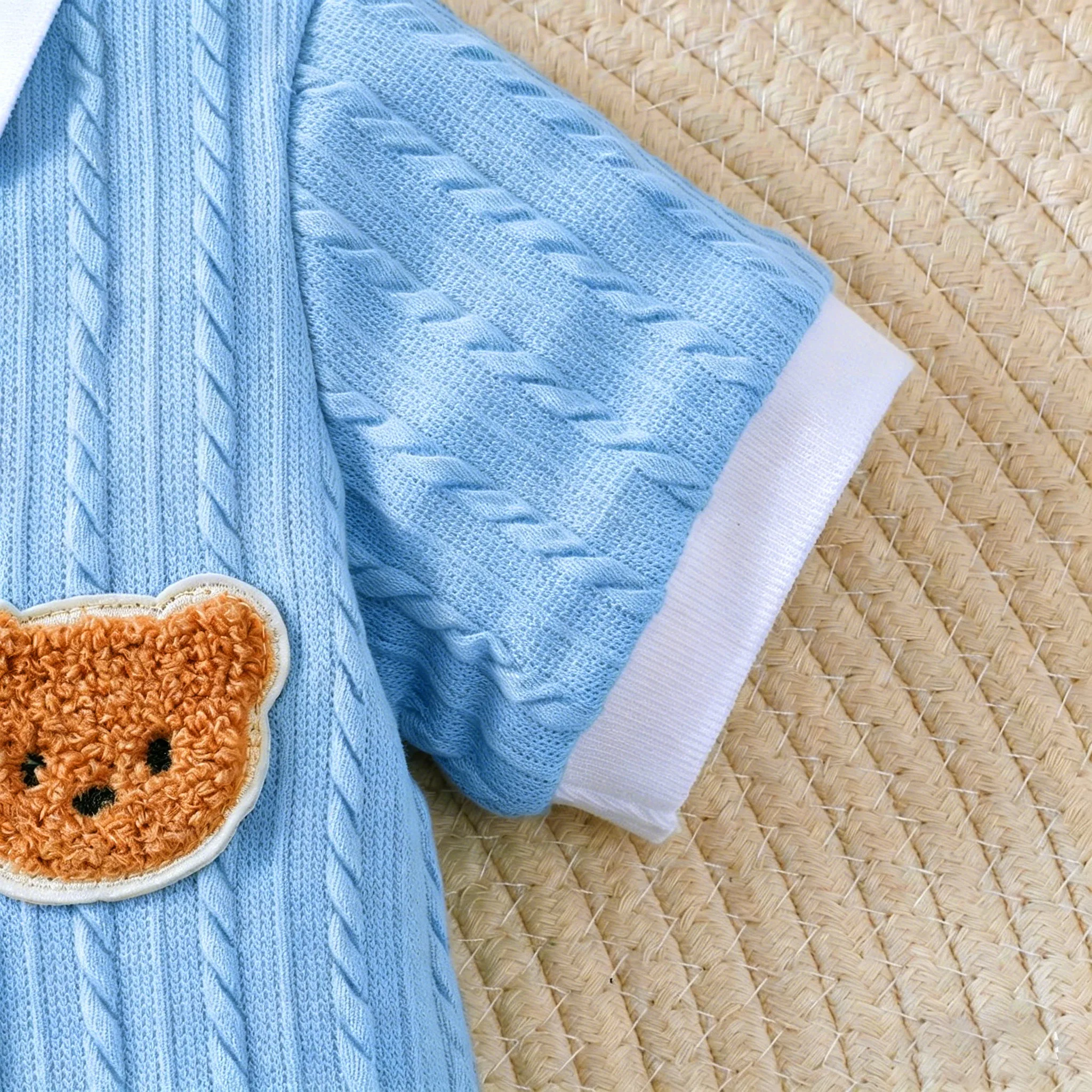 Newborn Baby Boy Bodysuit Lapel Collar Cartoon Bear Short-Sleeved Bodysuit for 0-18 Months Old Cute Baby Boys' Summer Clothing