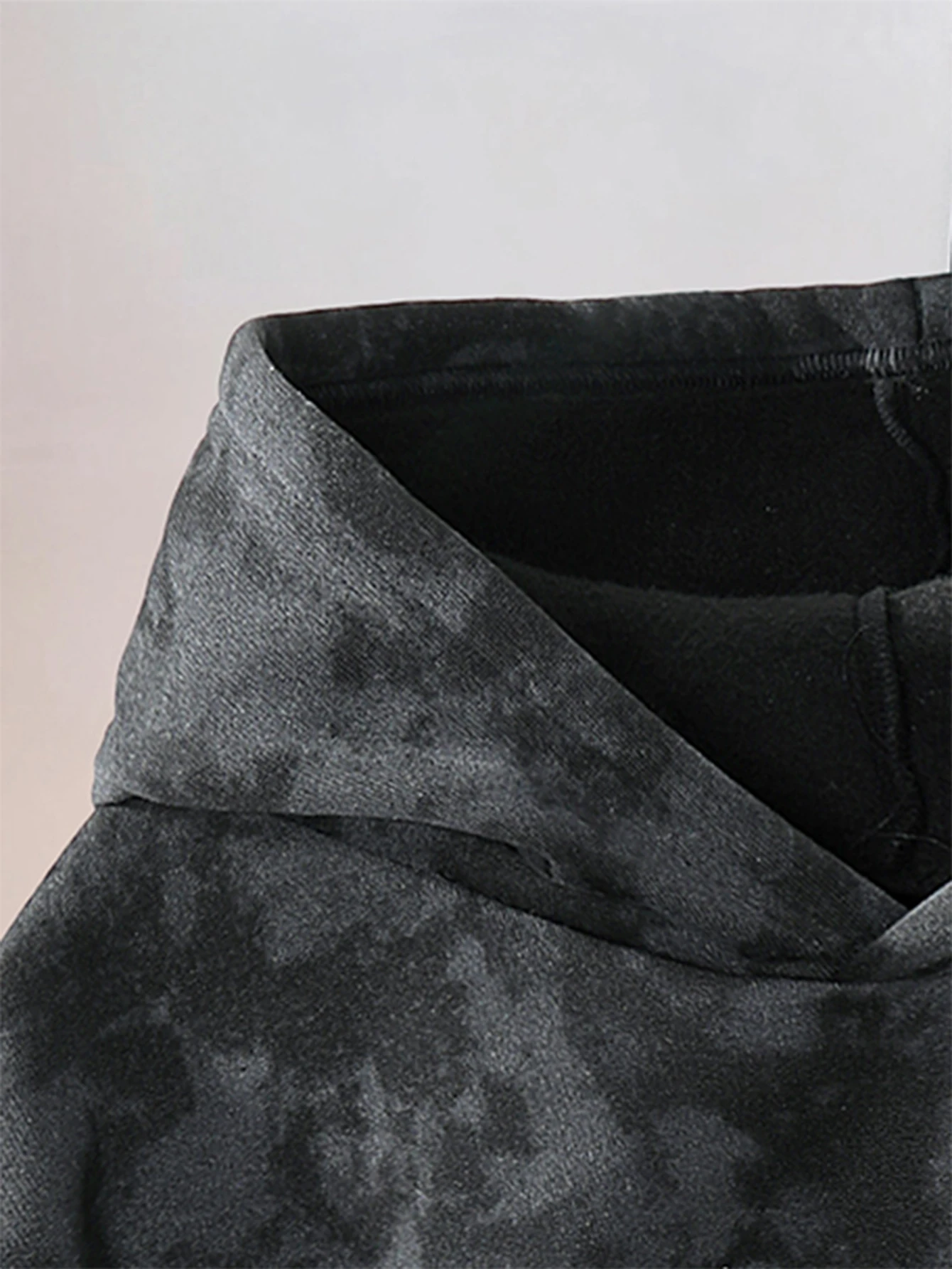 Men's Autumn & Winter Snow-washed Fleece Sweatshirt, Comfortable and Versatile, Trendy Streetwear Style.