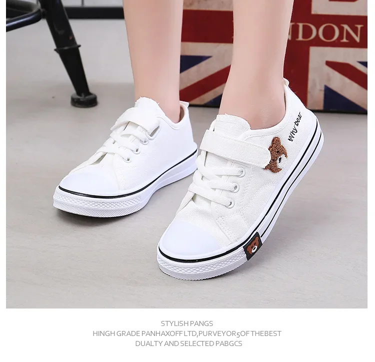 Boys Girls Fashion Board Shoes Kids Student Hook and Loop Slip on Casual Canvas Shoes Children Soft Sole Non Slip Comfort Shoes