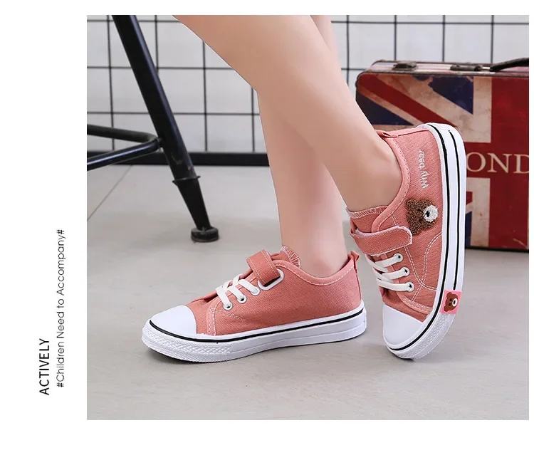 Boys Girls Fashion Board Shoes Kids Student Hook and Loop Slip on Casual Canvas Shoes Children Soft Sole Non Slip Comfort Shoes