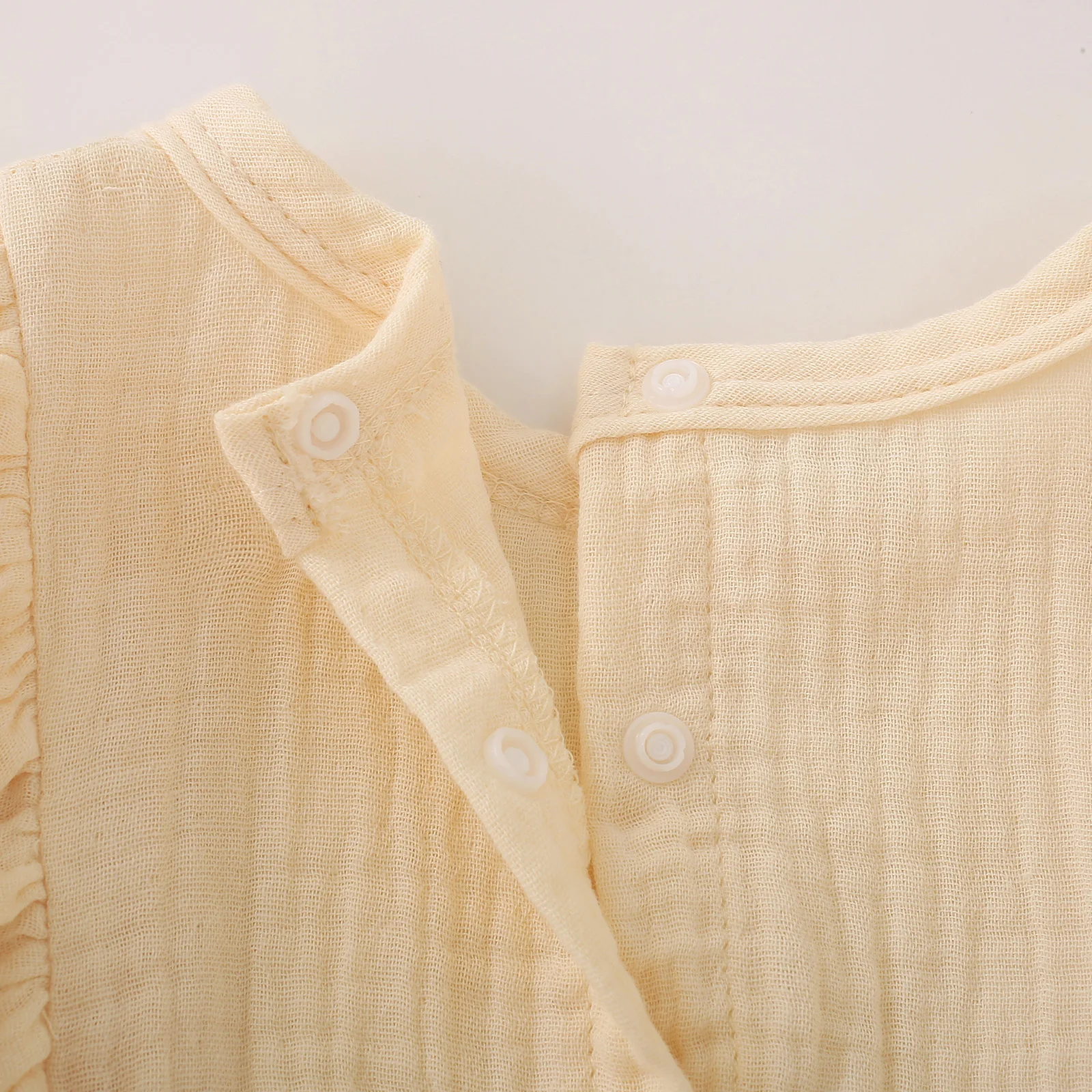 Summer female infant apricot solid color short-sleeved triangle Romper sweet and cute