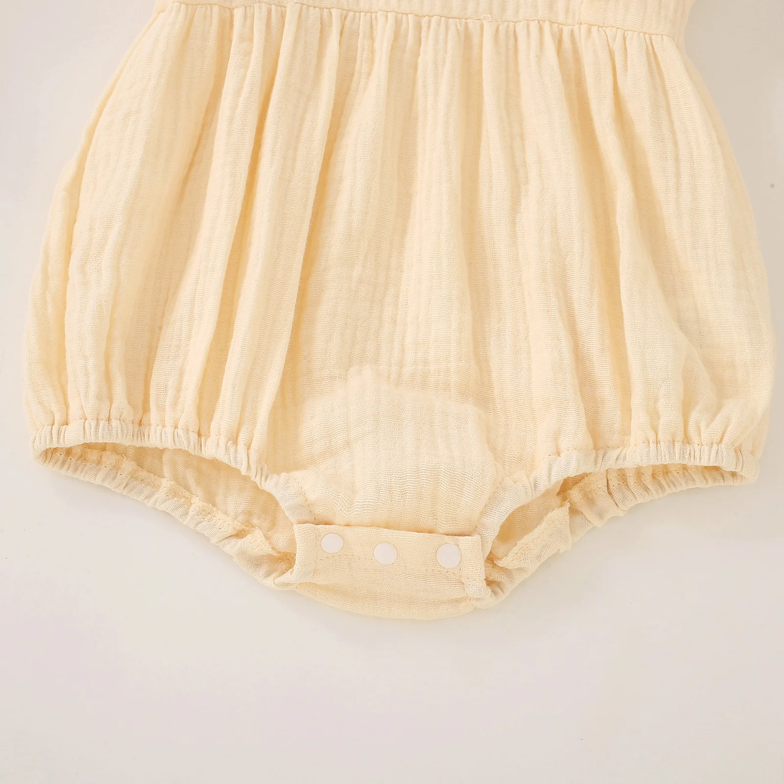 Summer female infant apricot solid color short-sleeved triangle Romper sweet and cute