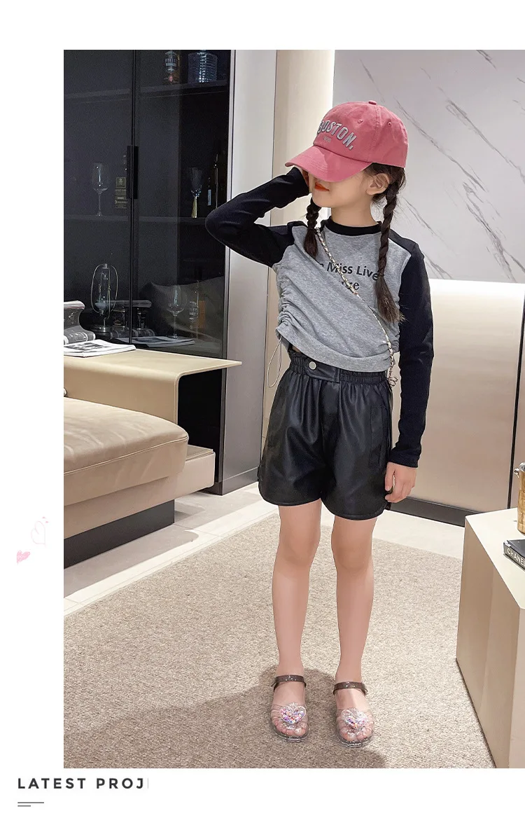 2026Kids' Sandals Ourdoor Crystal Jelly Shoes PVC Love Baby Fashion Flat For Girls Breathable Anti-slip Purple Sliver Size 24-35