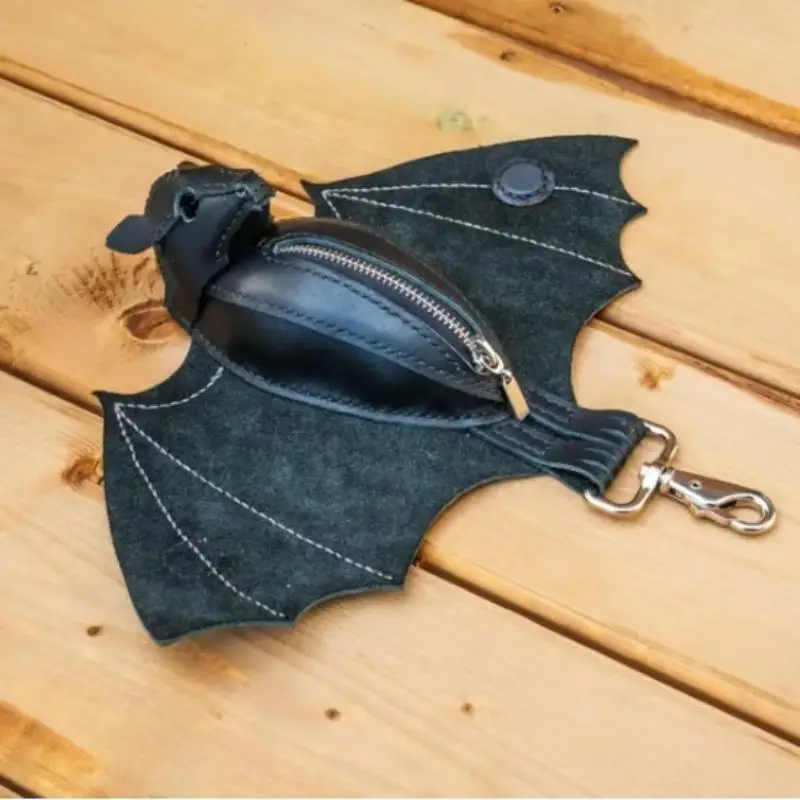 PU Leather Bat Coin Purse With Bat Keychain - Bat-Themed Zippered Coin Pouch Wallet Suitable For Women's Dress & Bat Costumes