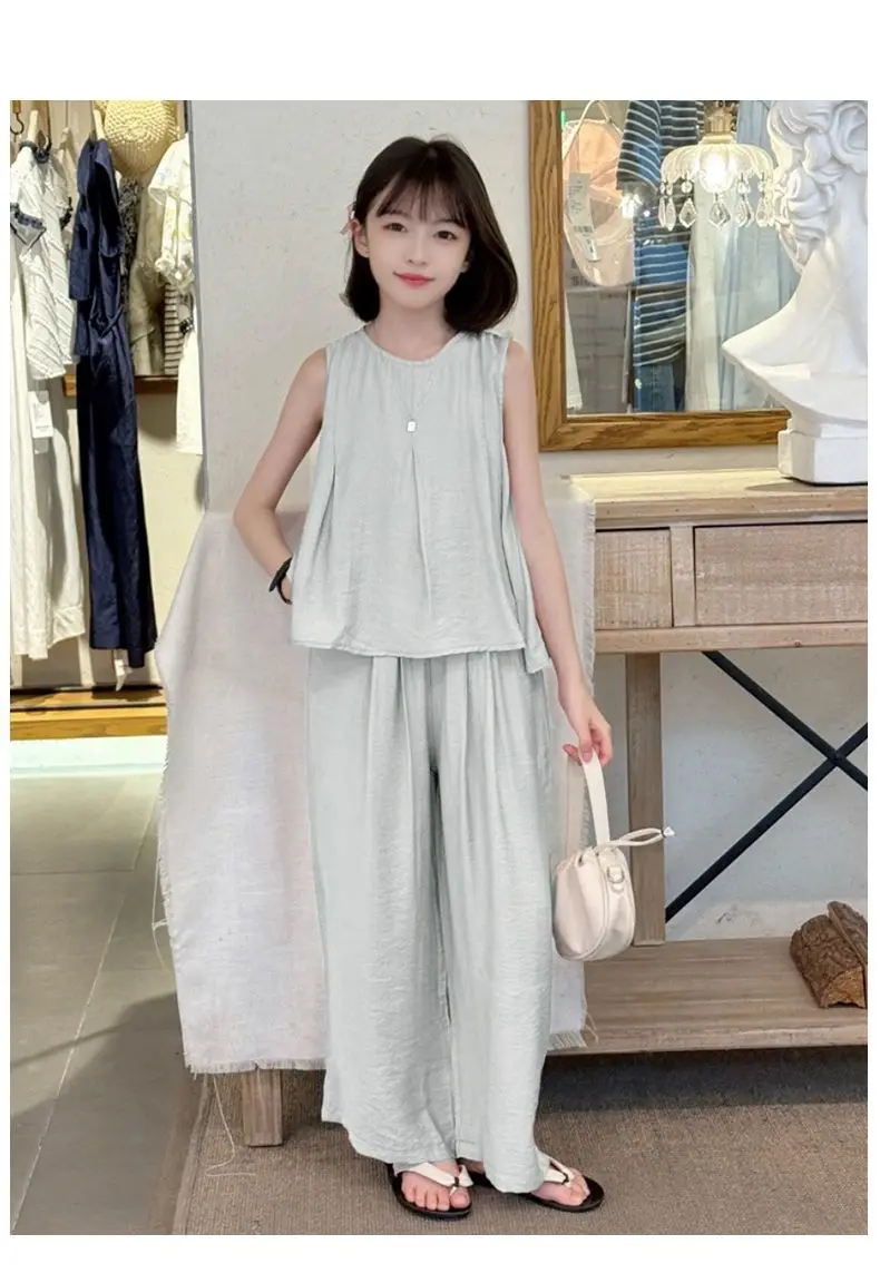 Breathable Organic Cotton Girls 2 Piece Summer Set Tee + Shorts
