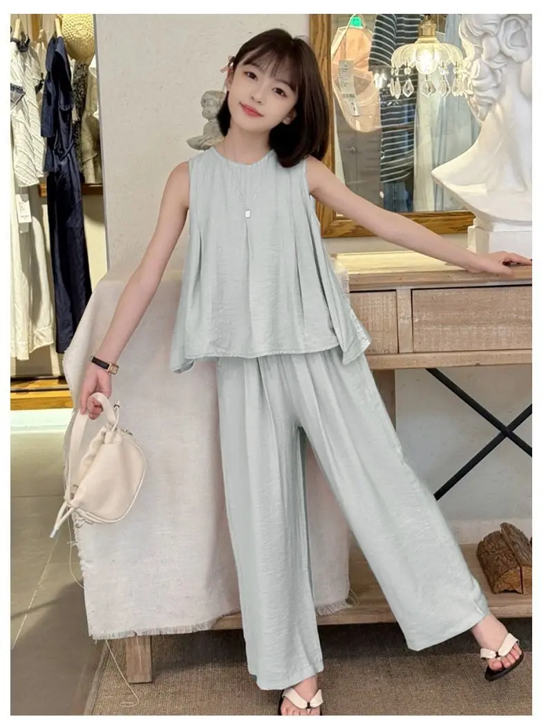 Breathable Organic Cotton Girls 2 Piece Summer Set Tee + Shorts
