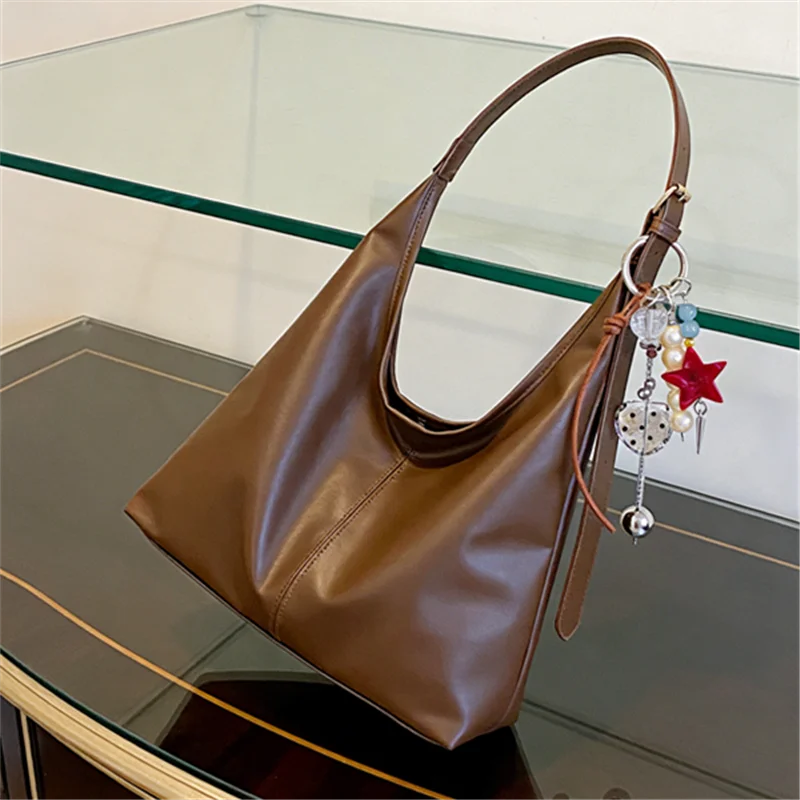 Elegant Shoulder Underarm Bags with Pendant Solid Color Synthetic Leather Handbags for Women Everyday Travel Shopping, Parties