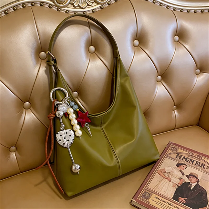 Elegant Shoulder Underarm Bags with Pendant Solid Color Synthetic Leather Handbags for Women Everyday Travel Shopping, Parties