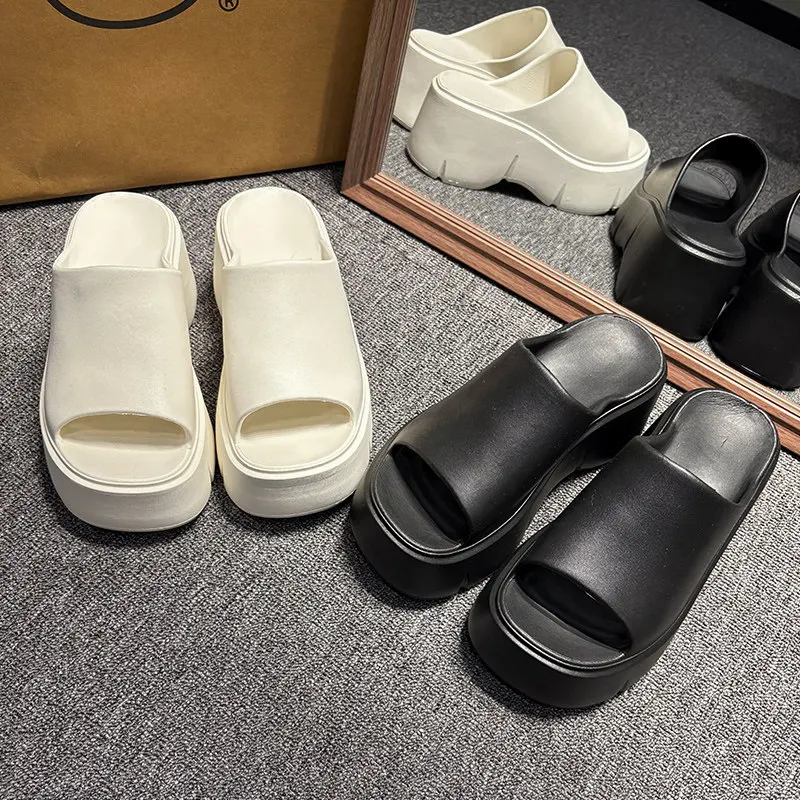 Thick Sole Sandals for Women Home Platform Slippers EVA Non Slip Beach Sandals Summer Lady Slides Soft Sole Wedge Heel Slipper