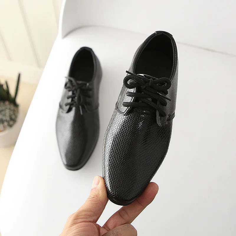 2026 Boys Leather Shoes Kids Flats Lace-up Children's Wedding Shoes For Toddlers Boy & Big Boys Fashion For Performance