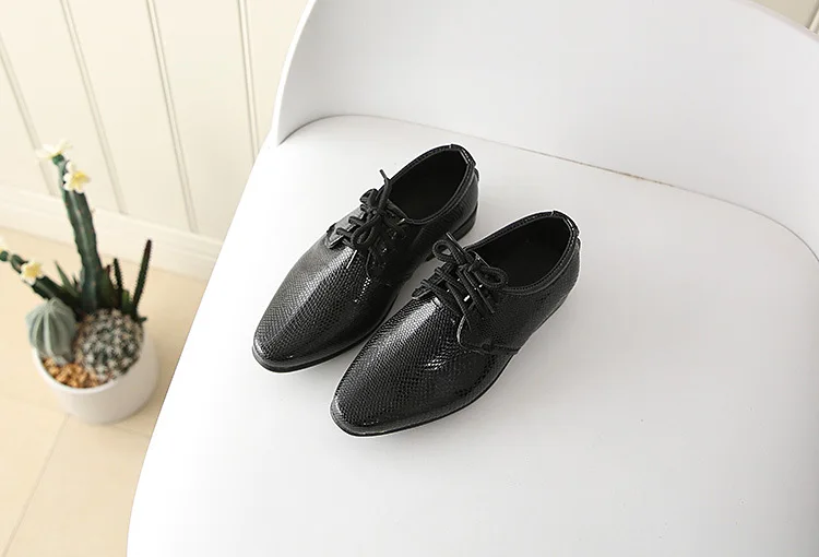 2026 Boys Leather Shoes Kids Flats Lace-up Children's Wedding Shoes For Toddlers Boy & Big Boys Fashion For Performance
