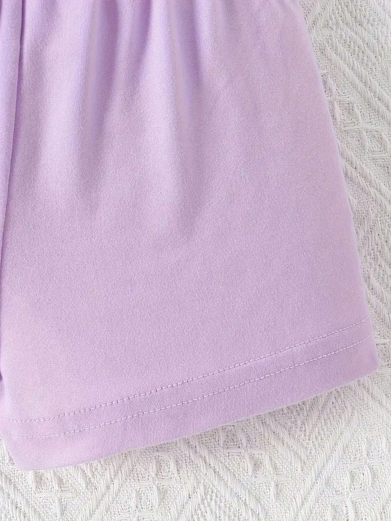 2026 Girls' Love Letter Printed Two Piece Set Round Neck Short Sleeved T-shirt + Loose Solid Color Shorts Set Summer Set