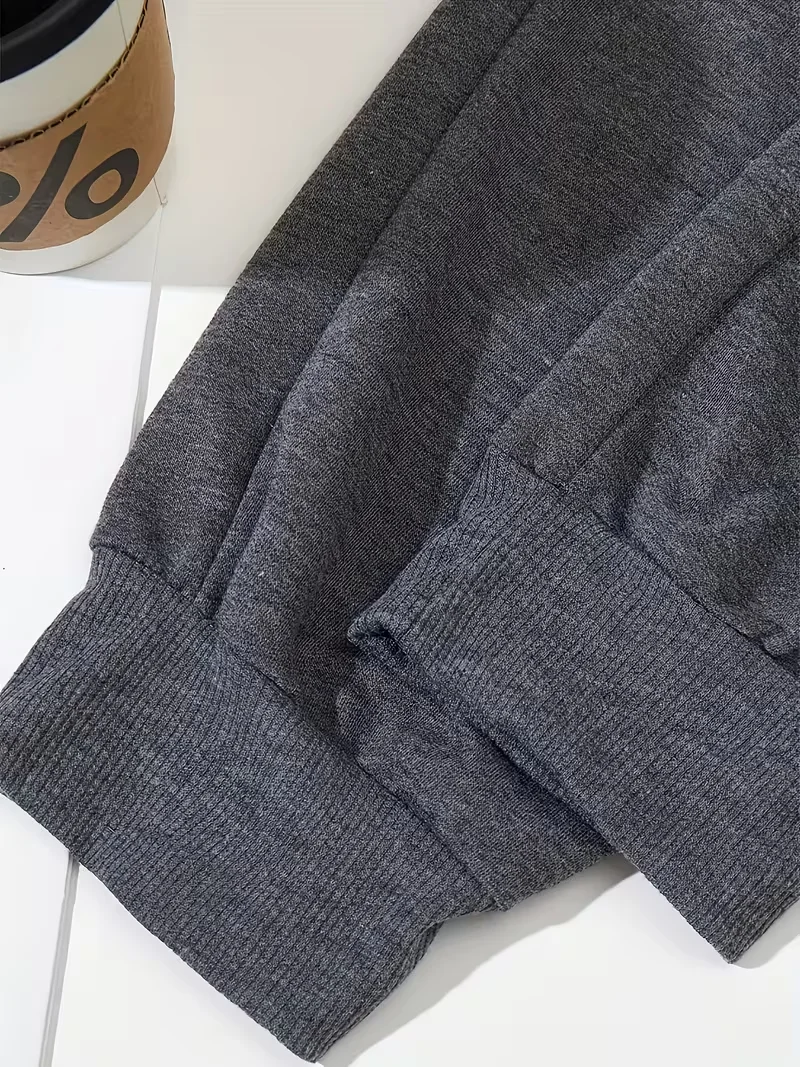 Men's casual jogging pants with elastic waistband and drawstring - comfortable sports and casual pants with simple printing