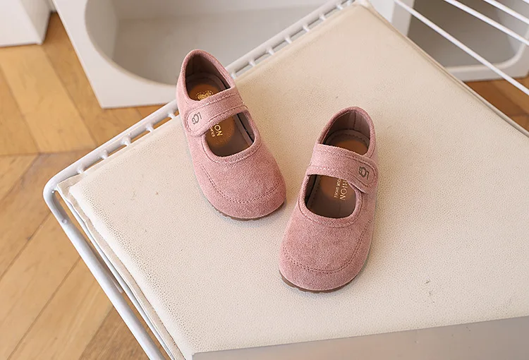 Children's leather shoes 2026 spring autumn new Korean girls' frosted soft soled princess shoes Super Soft Comfortable Sandal