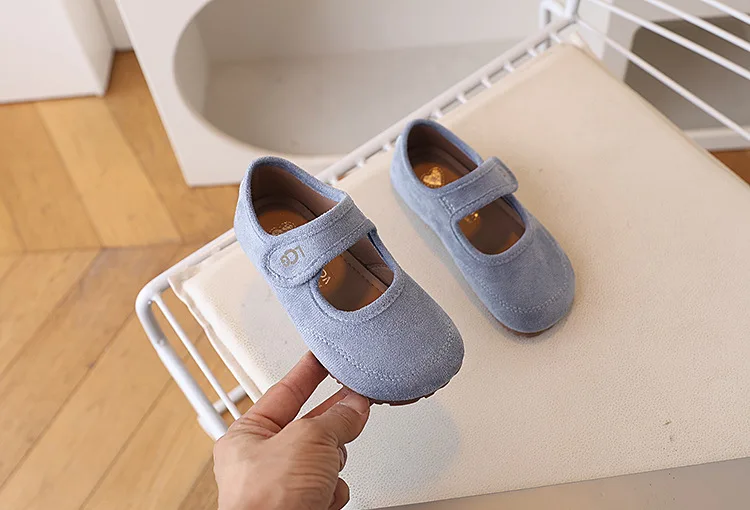 Children's leather shoes 2026 spring autumn new Korean girls' frosted soft soled princess shoes Super Soft Comfortable Sandal