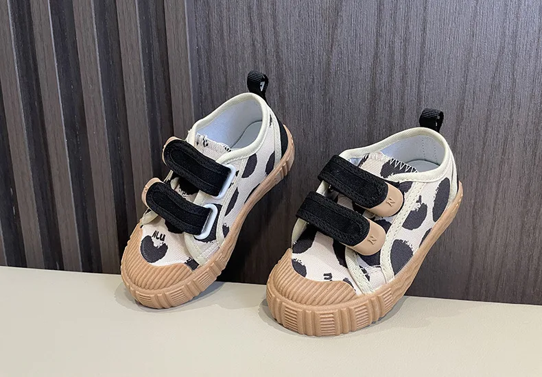 Kids Shoes for Girls Boys Non-slip Soft Sole Canvas Shoes Child Letters Toddler Casual Shoes Tenis Versatile Breathable Sneakers