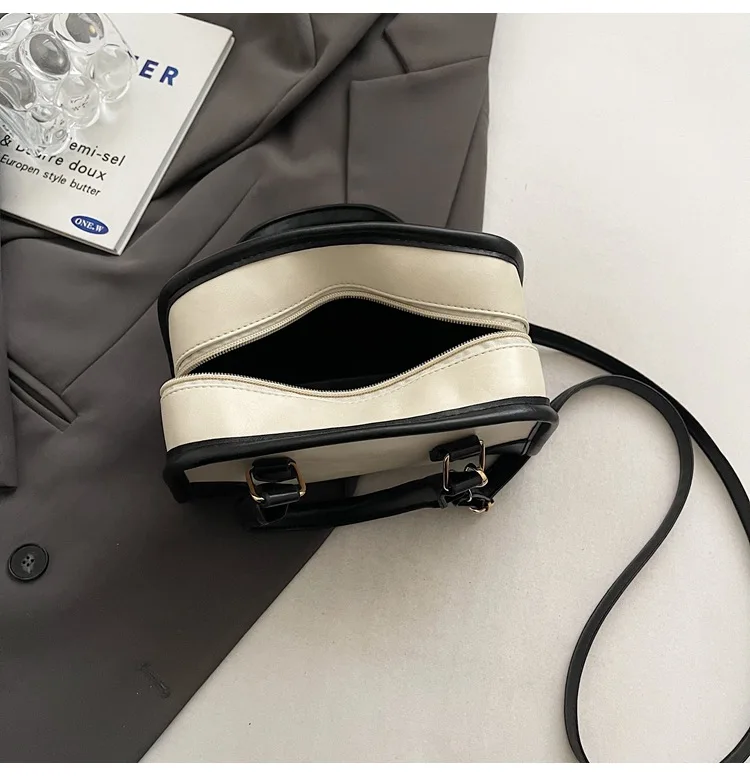 2026 Summer Vintage Small Bag for Women New Fashion Single Shoulder Messenger Bag Women's Handheld Commuter Pillow Bag