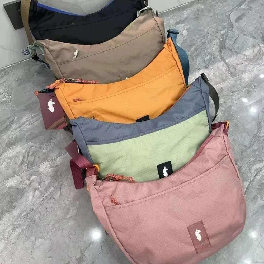 2026 women's nylon crossbody shoulder bag with contrasting color design, dumpling bag, simple and lightweight