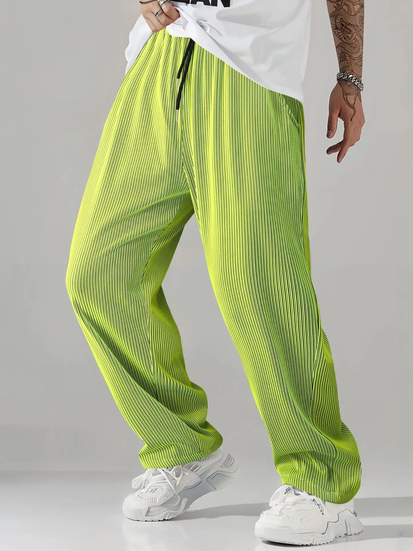 2026 Hot Sale Men's Textured Gradient Pleated Pants Elastic Waist Baggy Trousers For Streetwear
