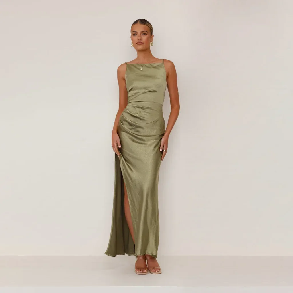 Women's Satin Spaghetti Strap Maxi Dress Ruched Waist Slit Elegant Evening Gown Vintage Solid Color Slim Fit Party Dresses