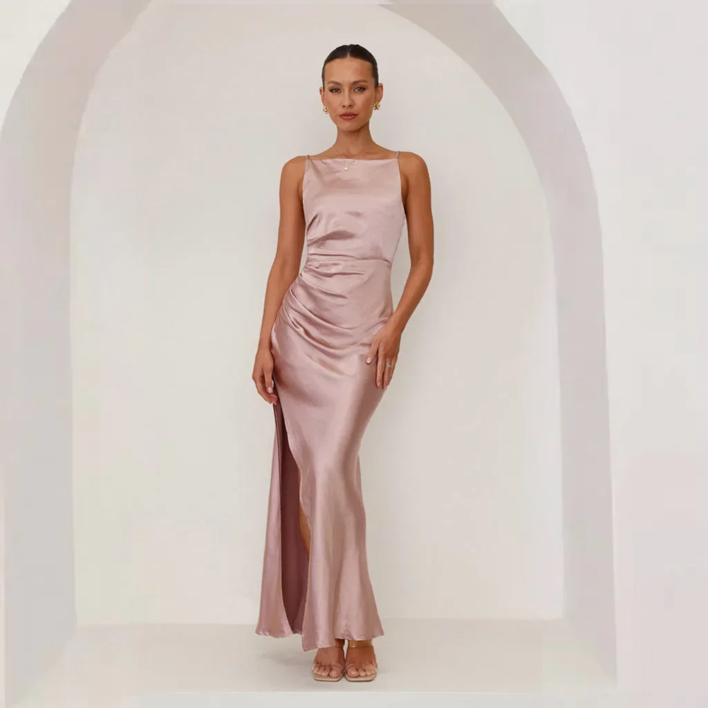 Women's Satin Spaghetti Strap Maxi Dress Ruched Waist Slit Elegant Evening Gown Vintage Solid Color Slim Fit Party Dresses