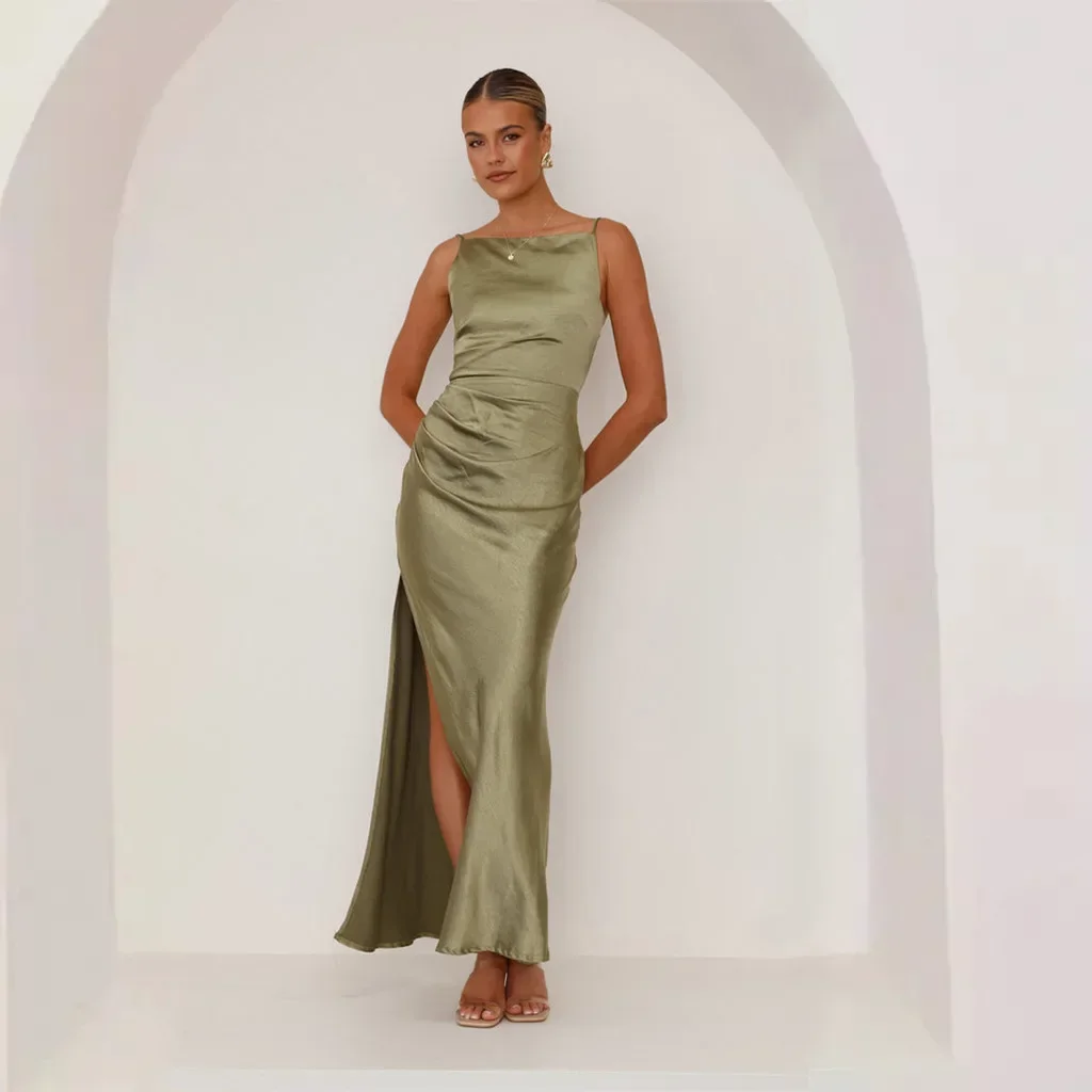 Women's Satin Spaghetti Strap Maxi Dress Ruched Waist Slit Elegant Evening Gown Vintage Solid Color Slim Fit Party Dresses