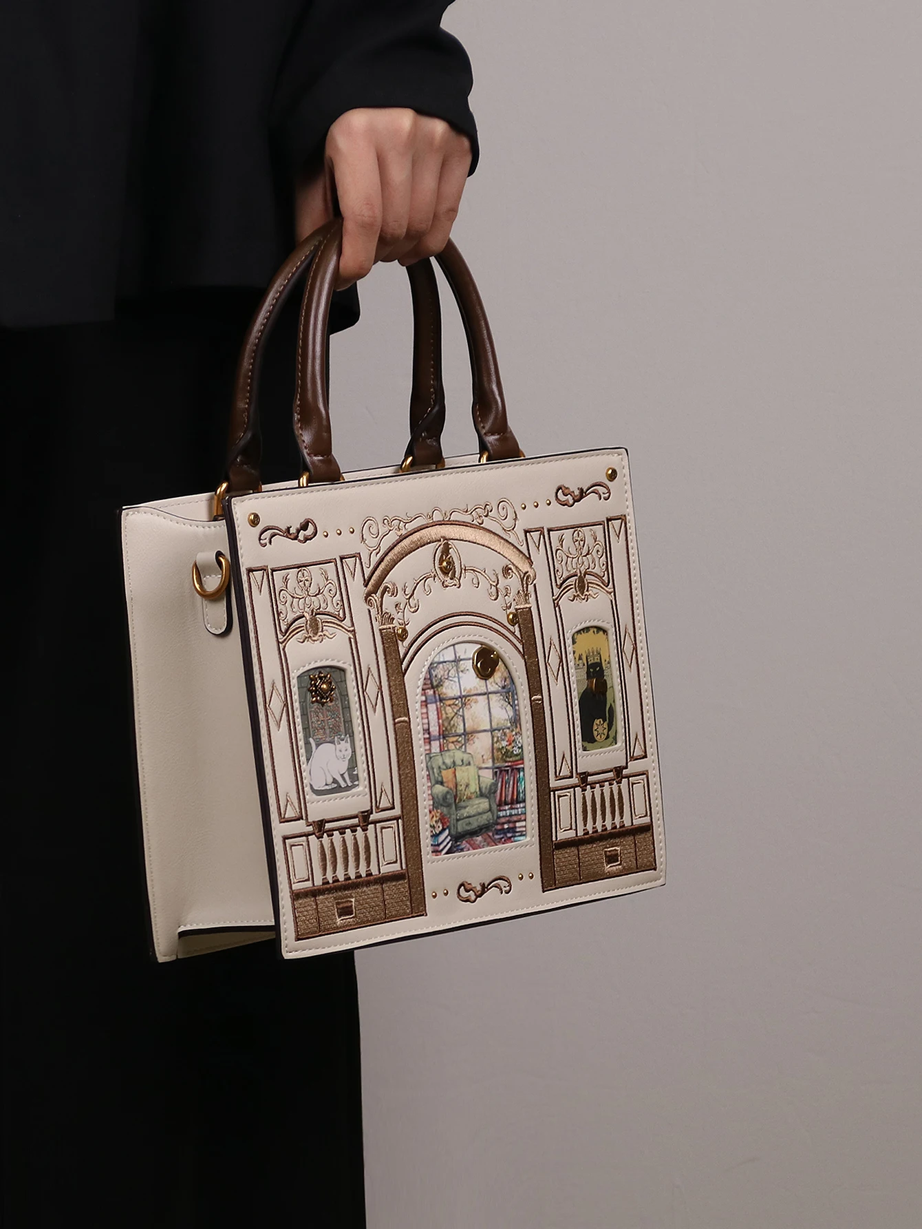 2026 Light Luxury Niche Design Fashion New Cat Bag Light Luxury Heavy Industry Craft Embroidery Thread Small Square B