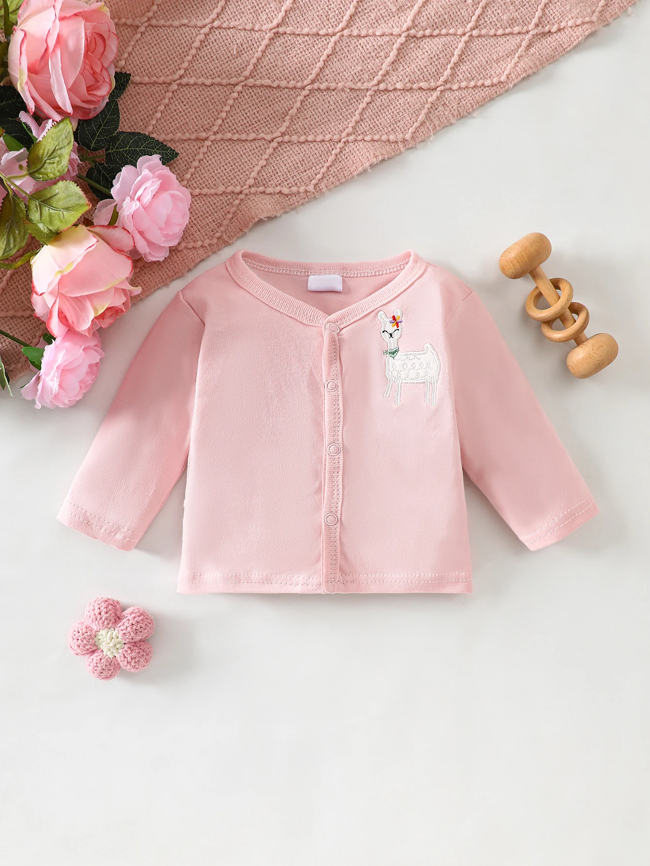 8-Piece Newborn Baby Romper Set, Soft and Breathable with Cute Pink Deer Pattern, Suitable for Babies Aged 0-9 Months.