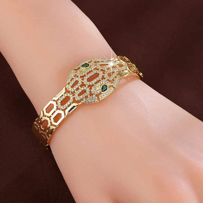 Creative Multi-Purpose Hollow Wide-Face Snake-Shaped Gemstone Bracelet Made Of Zirconium For Women As A Festive Gift